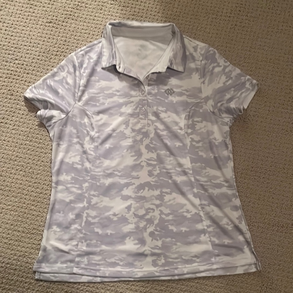 Like New Women’s Purple Camo Polo
